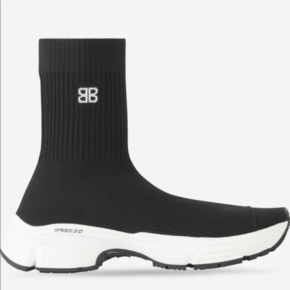 BNIB 💯% Authentic BALENCIAGA Womens Speed Trainers - Picture 1 of 11